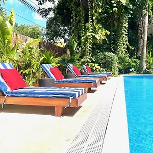 centrally-located-apartment-in-pdc.tulum-hotels.net/